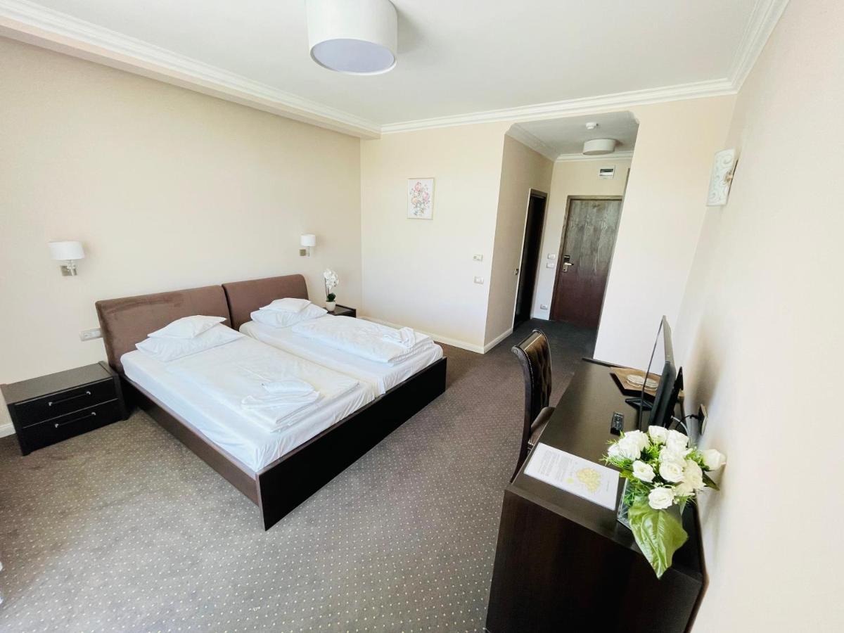 Hotel Opal Zalău Zewnętrze zdjęcie